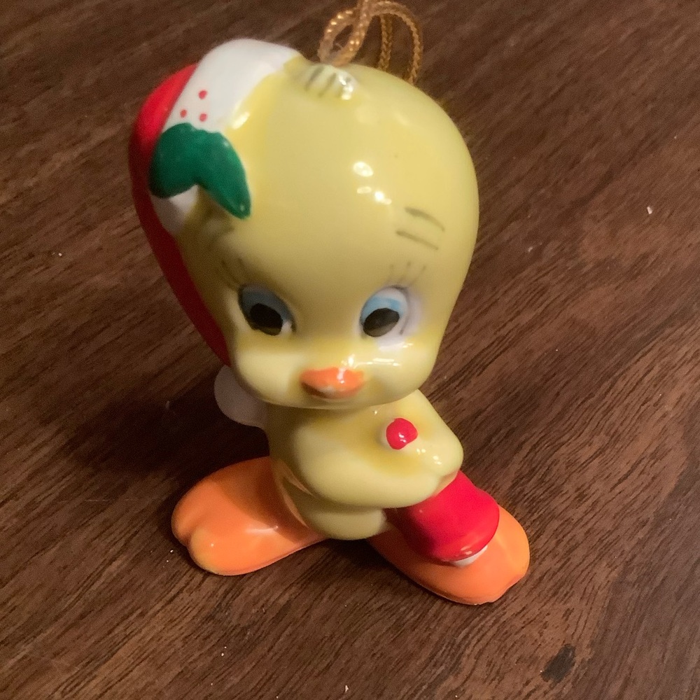 Vintage 1977 Looney Tunes Tweety Bird Christmas ornament